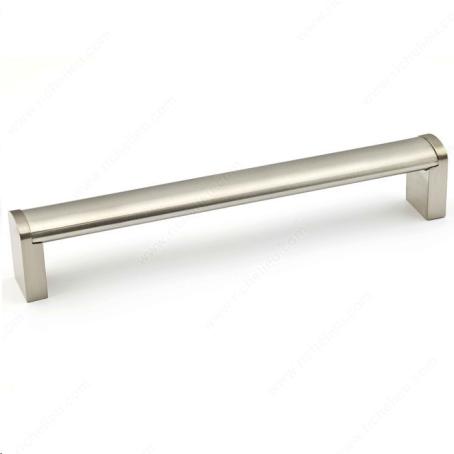SLEEK CONTEMPORARY STAINLESS STEEL 192MM PULL - 525